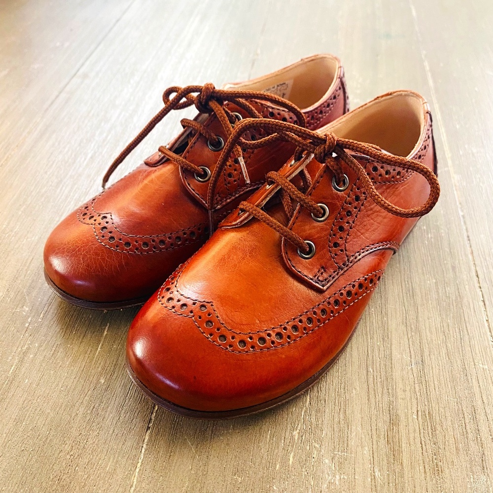 Boys Italian dress shoes, Gallucci, size 28, brown